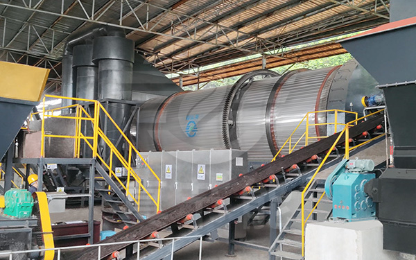 真節(jié)能藥渣烘干設(shè)備生產(chǎn)線(xiàn) 真節(jié)能藥渣烘干設(shè)備生產(chǎn)線(xiàn)